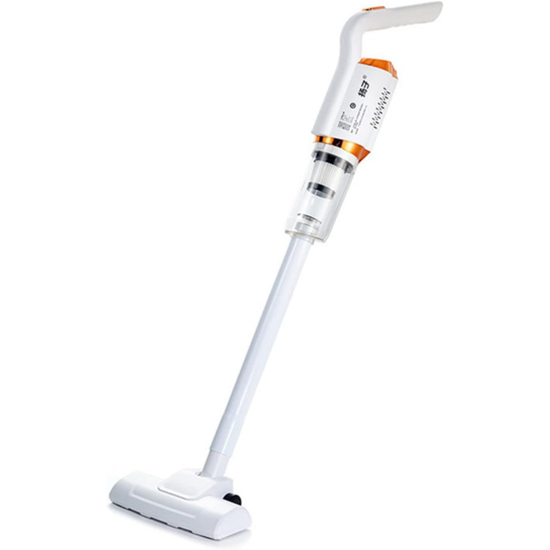 Aspirateur a main avec une puissance annoncee de 600 W, coloris blanc